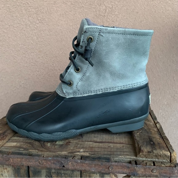 Sperry Women’s Saltwater Duck Boot - Picture 1 of 8